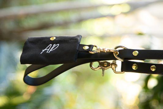 Poo Bag Holder | Black