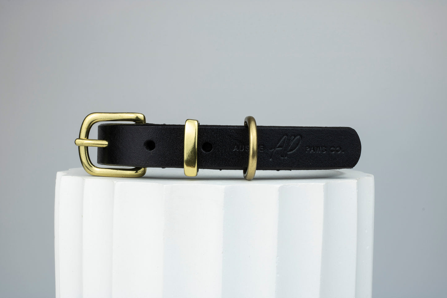 Italian Leather Dog Collar and Lead Set | Black