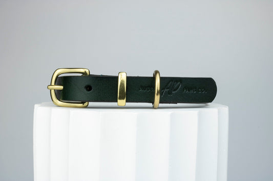 Green vegetable tanned leather dog collar