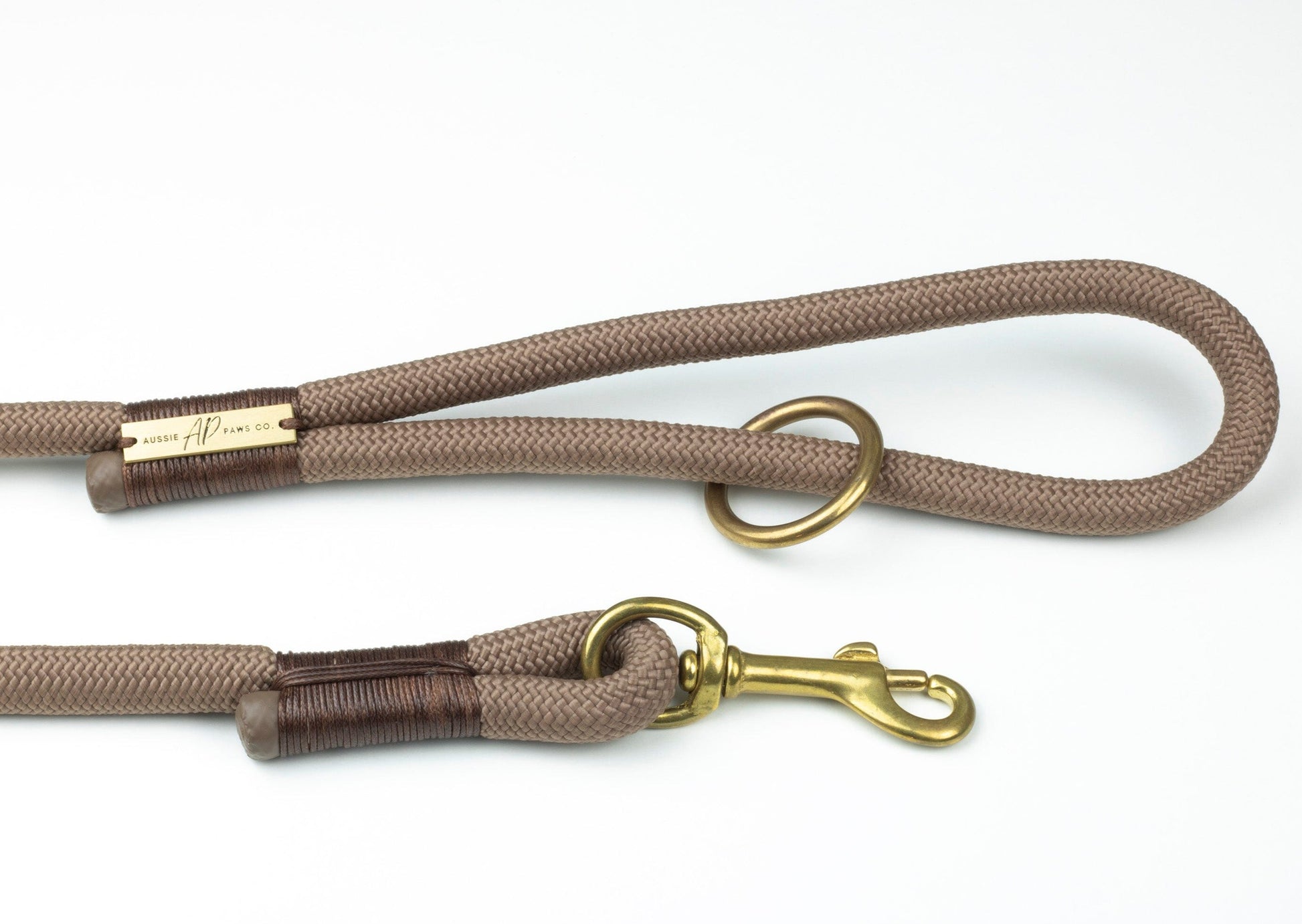 brown dog rope lead