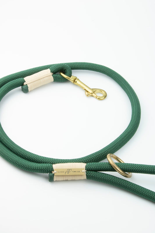 green rope dog lead